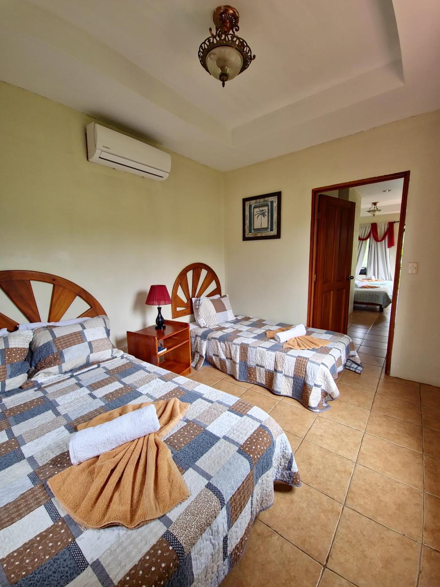 Hotel Diuwak Dominical Zewnętrze zdjęcie