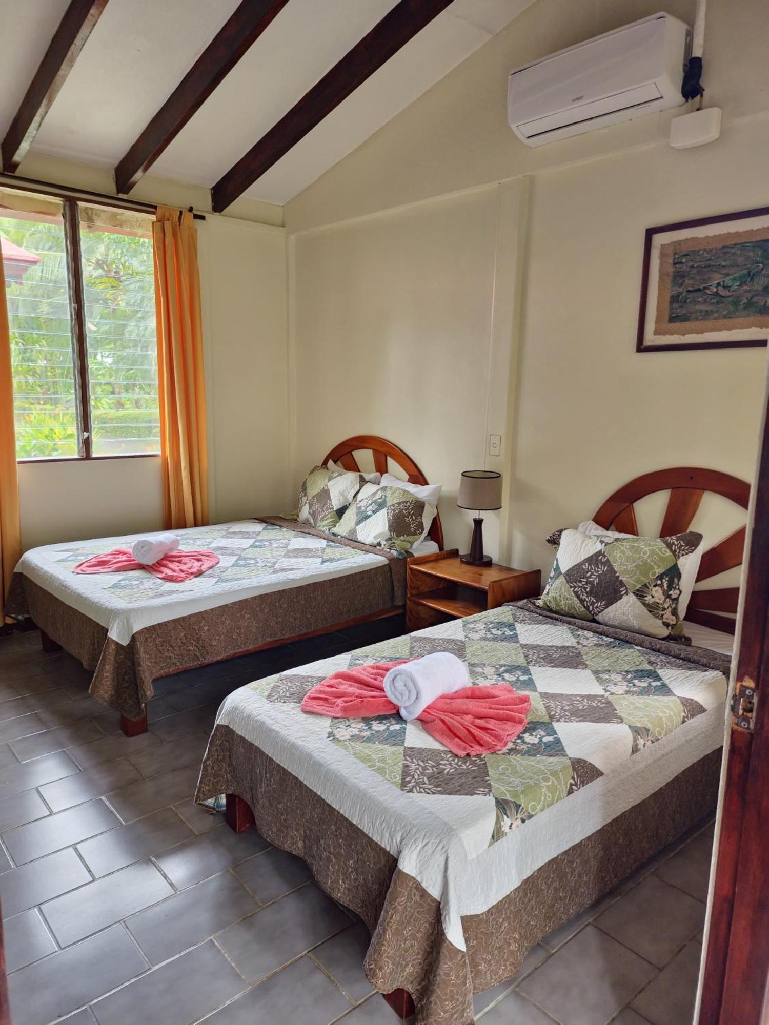 Hotel Diuwak Dominical Zewnętrze zdjęcie